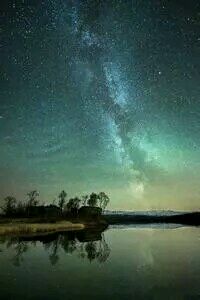 英格兰大胜保加利亚，小组出线希望重燃